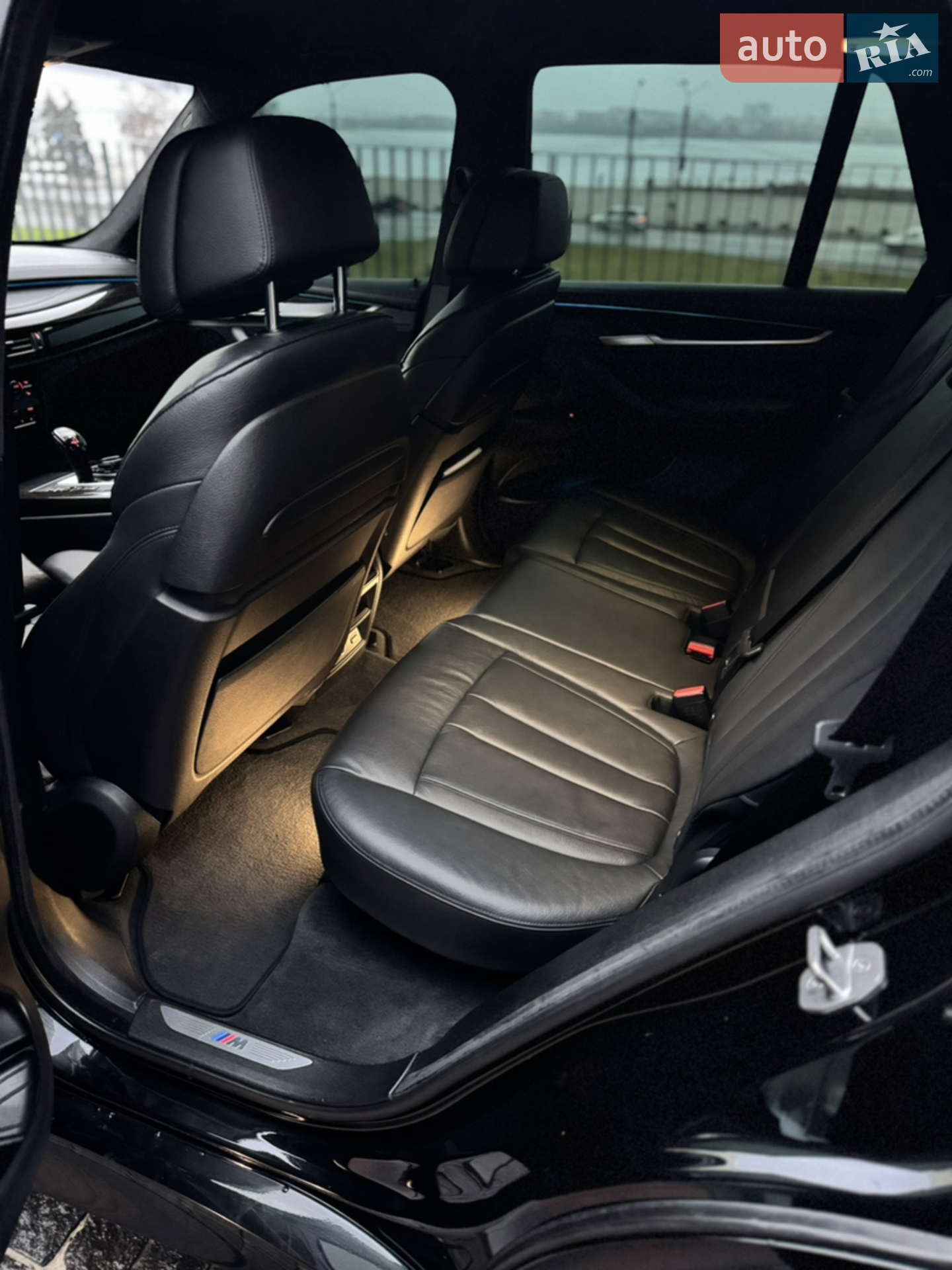 2014 BMW X5 - мініатюра 15