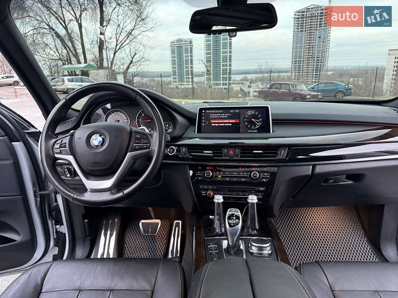 Внедорожник / Кроссовер BMW X5 2017 в Днепре