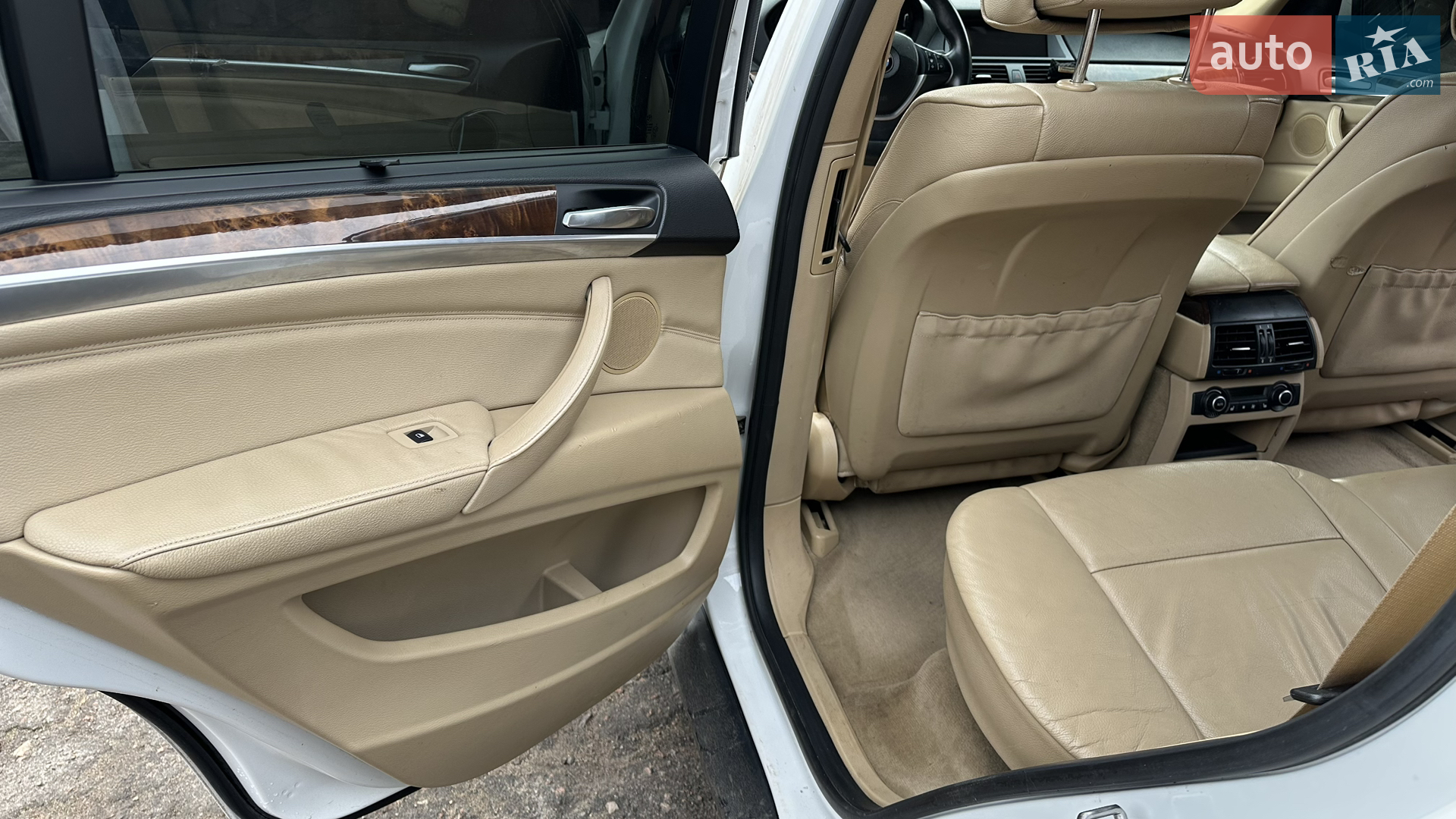 2010 BMW X5 - мініатюра 24