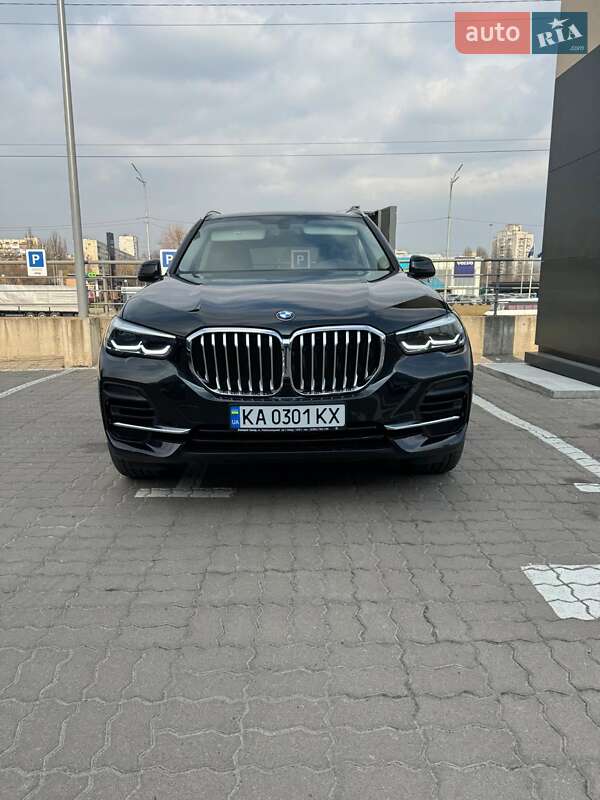 Позашляховик / Кросовер BMW X5 2022 в Києві