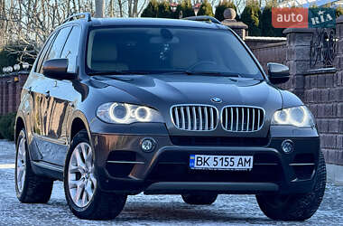 Внедорожник / Кроссовер BMW X5 2011 в Ровно