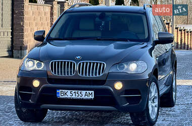 Внедорожник / Кроссовер BMW X5 2011 в Ровно