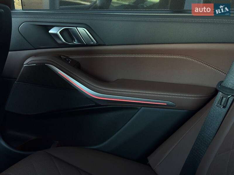 Внедорожник / Кроссовер BMW X5 2022 в Ровно