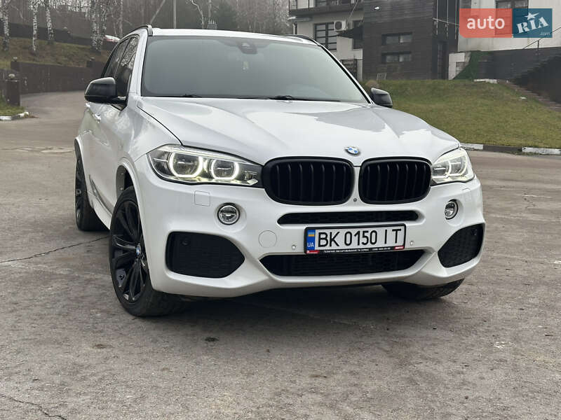 Внедорожник / Кроссовер BMW X5 2014 в Ровно