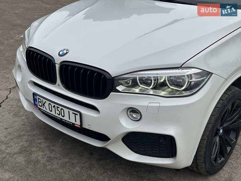 Внедорожник / Кроссовер BMW X5 2014 в Ровно