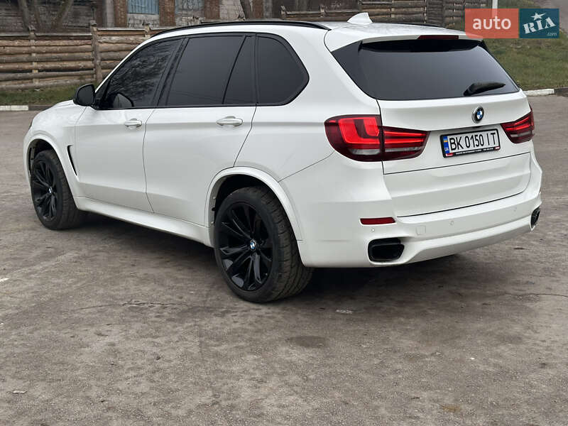 Внедорожник / Кроссовер BMW X5 2014 в Ровно