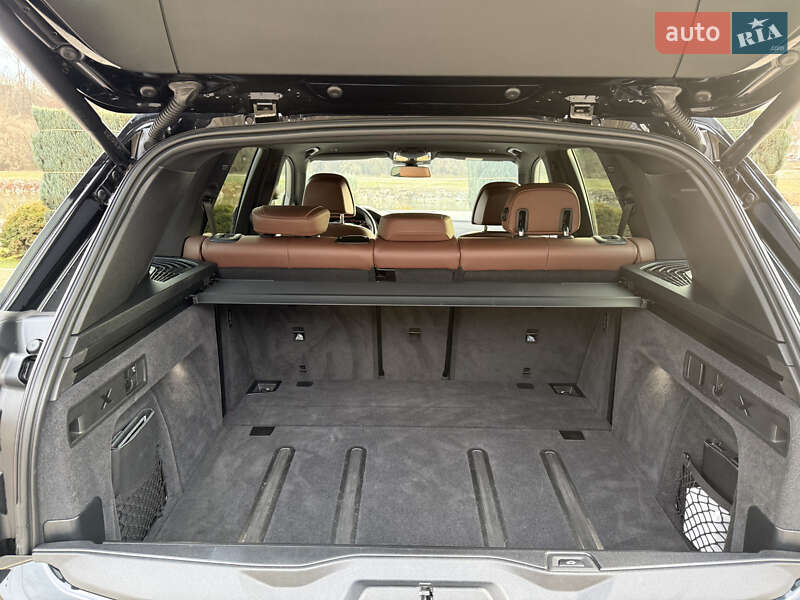 Внедорожник / Кроссовер BMW X5 2021 в Днепре