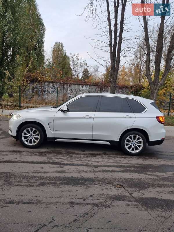 Внедорожник / Кроссовер BMW X5 2014 в Ровно