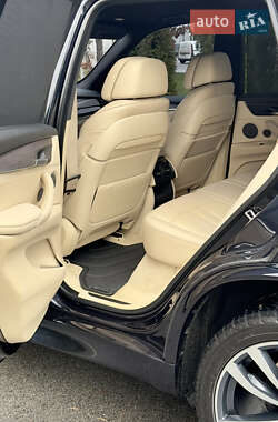 Внедорожник / Кроссовер BMW X5 2013 в Киеве