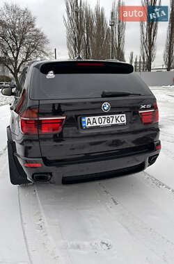 Позашляховик / Кросовер BMW X5 2011 в Києві