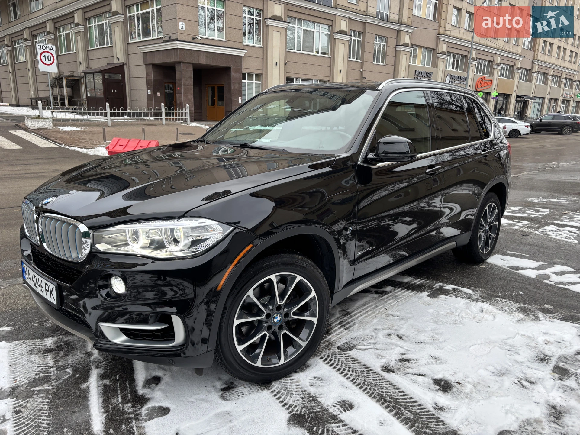 2017 BMW X5 - мініатюра 2
