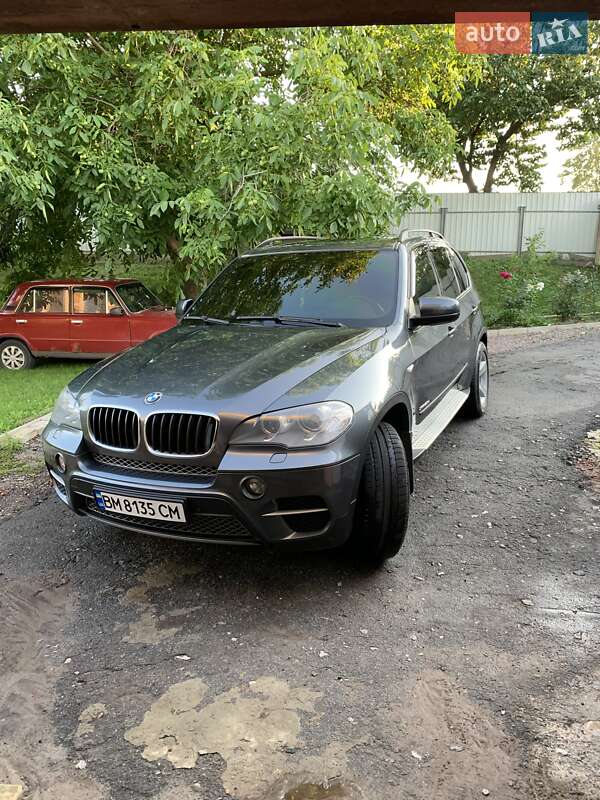 Внедорожник / Кроссовер BMW X5 2011 в Липовой Долине