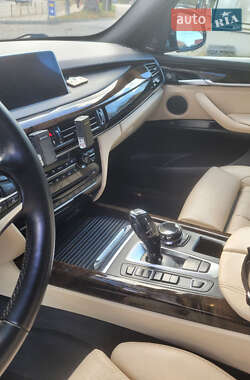 Внедорожник / Кроссовер BMW X5 2017 в Луцке