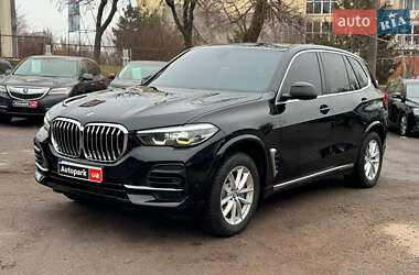 Позашляховик / Кросовер BMW X5 2021 в Вінниці