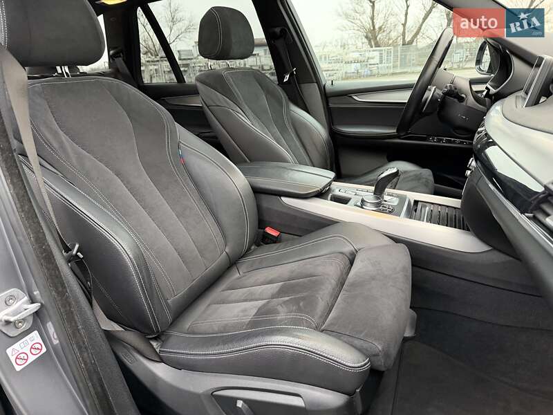 Внедорожник / Кроссовер BMW X5 2018 в Черновцах