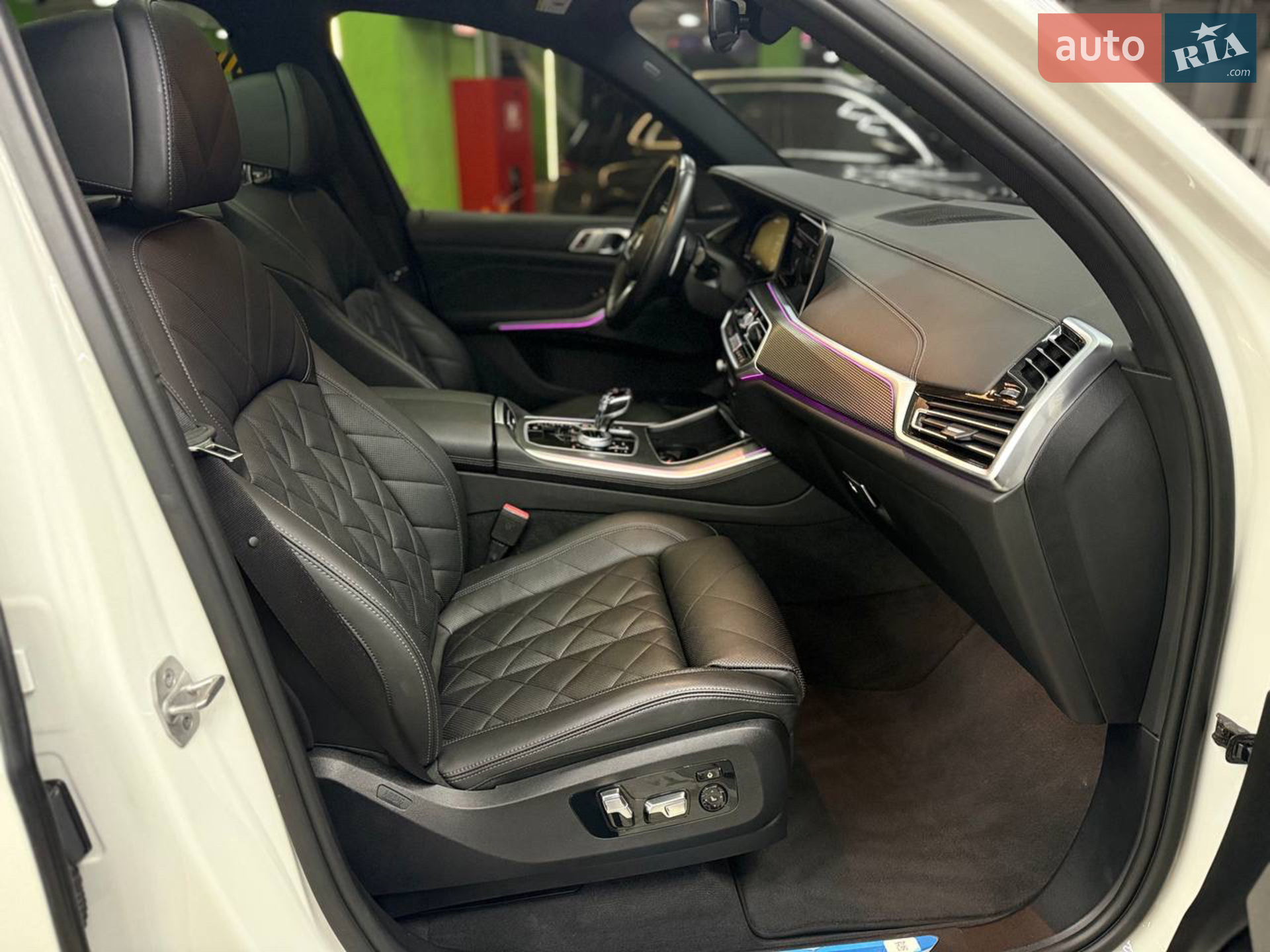 2023 BMW X5 - мініатюра 23