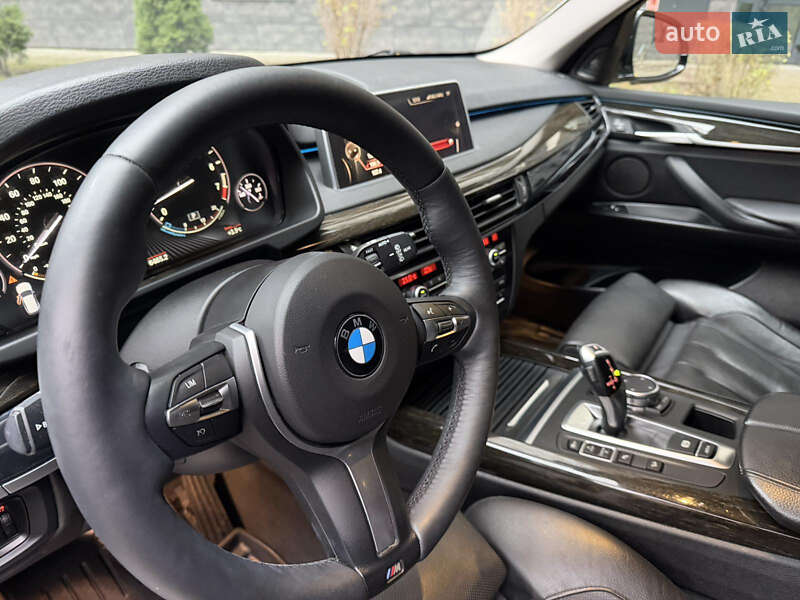 Внедорожник / Кроссовер BMW X5 2015 в Киеве
