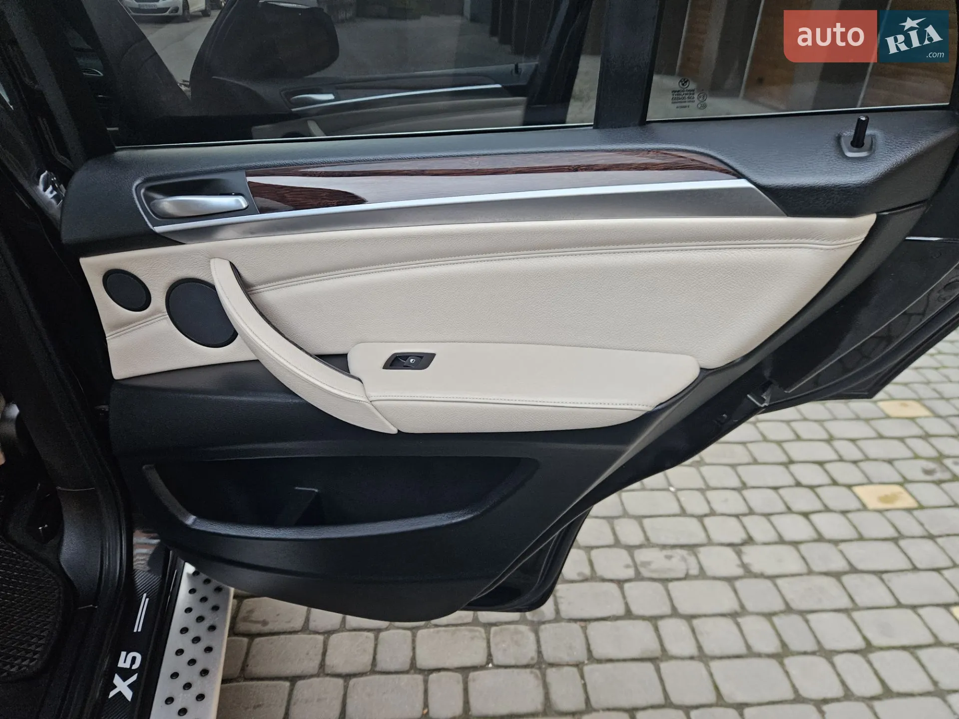 2011 BMW X5 - мініатюра 36