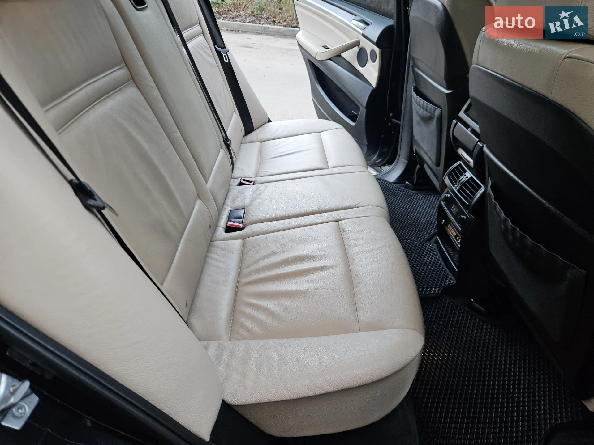 2011 BMW X5 - мініатюра 37