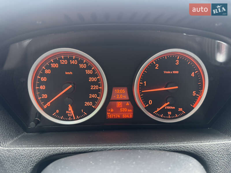 Внедорожник / Кроссовер BMW X5 2010 в Запорожье