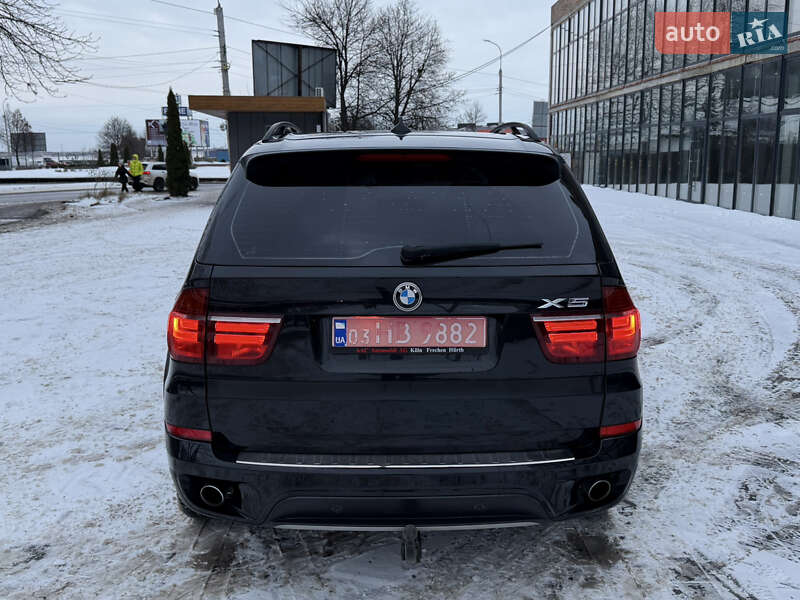 Внедорожник / Кроссовер BMW X5 2011 в Ровно