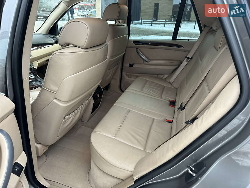 Позашляховик / Кросовер BMW X5 2006 в Луцьку