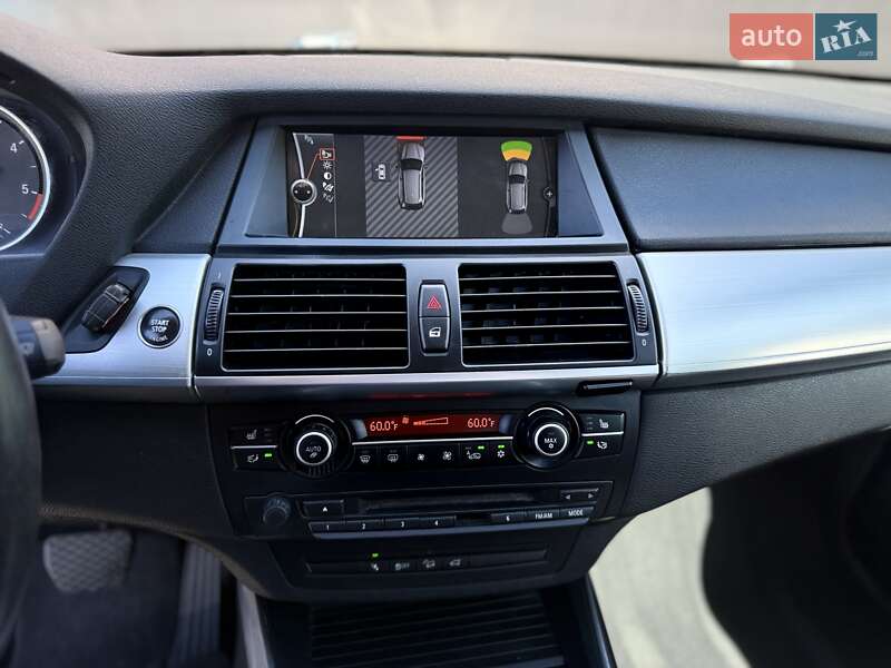 Внедорожник / Кроссовер BMW X5 2012 в Львове