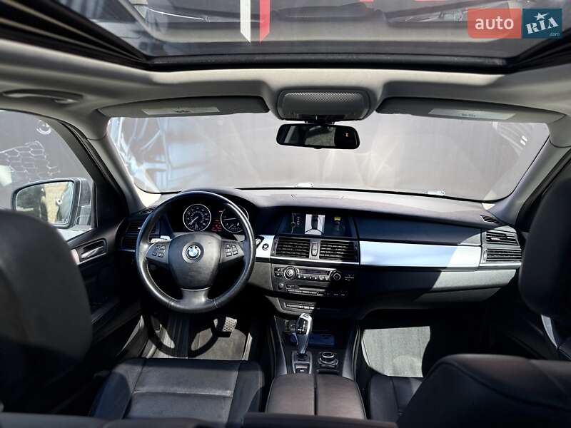 Внедорожник / Кроссовер BMW X5 2012 в Львове