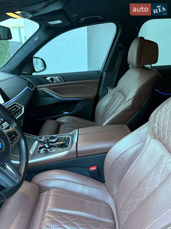 Внедорожник / Кроссовер BMW X5 2023 в Львове