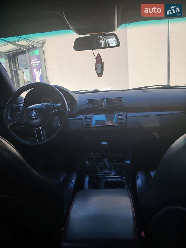 Внедорожник / Кроссовер BMW X5 2001 в Глинянах
