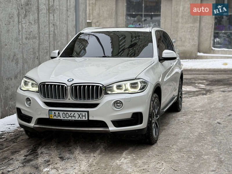 Внедорожник / Кроссовер BMW X5 2014 в Киеве