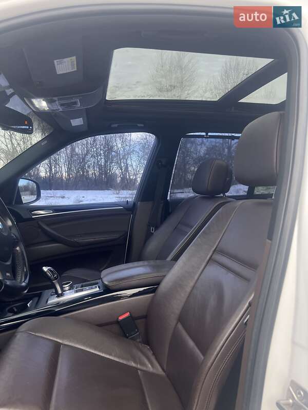 Внедорожник / Кроссовер BMW X5 2012 в Киеве