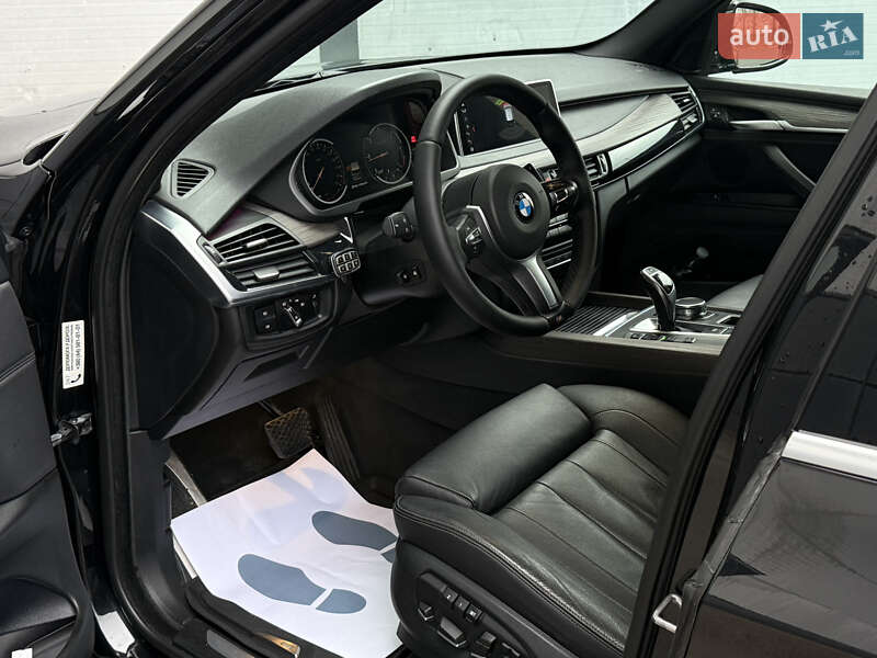 Внедорожник / Кроссовер BMW X5 2017 в Одессе