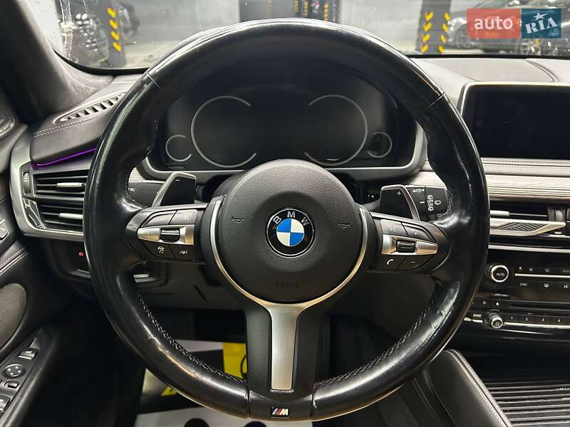 Позашляховик / Кросовер BMW X5 2016 в Чернівцях