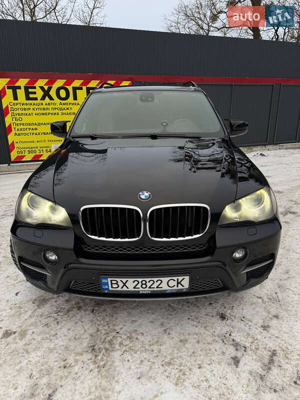 Внедорожник / Кроссовер BMW X5 2011 в Полонном