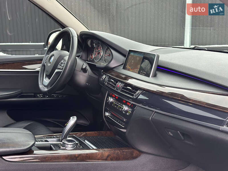 Внедорожник / Кроссовер BMW X5 2014 в Днепре