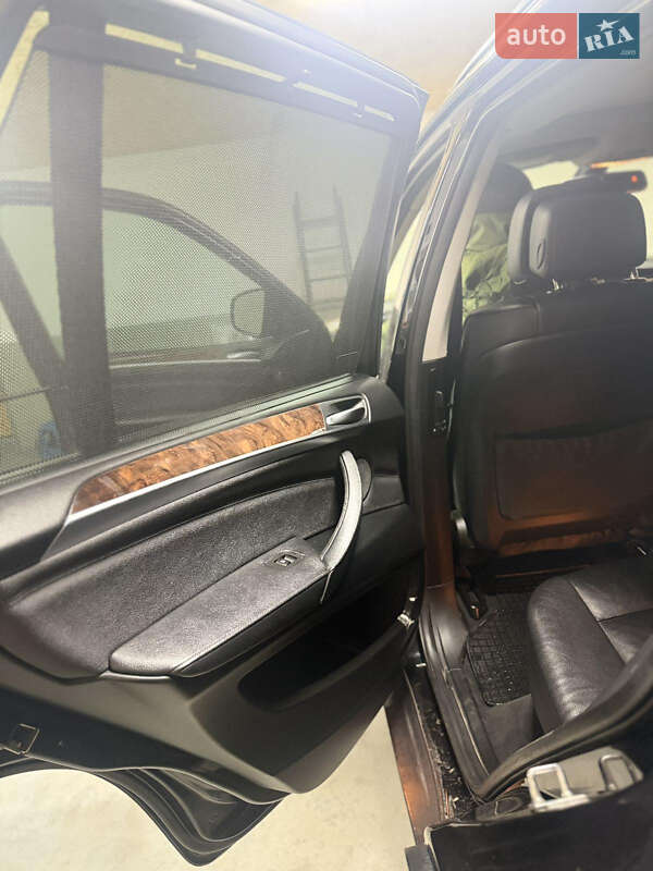 Позашляховик / Кросовер BMW X5 2011 в Кам'янець-Подільському