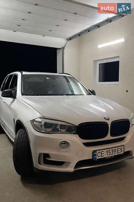 Позашляховик / Кросовер BMW X5 2014 в Чернівцях
