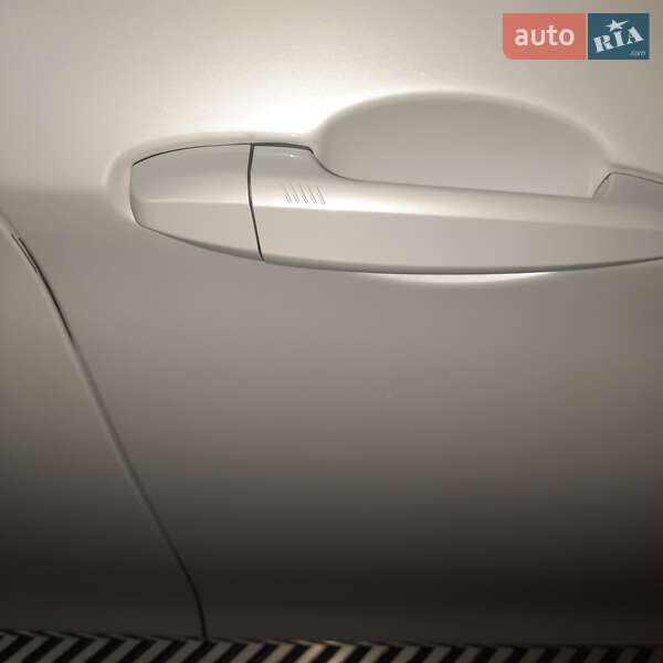 Позашляховик / Кросовер BMW X5 2014 в Чернівцях