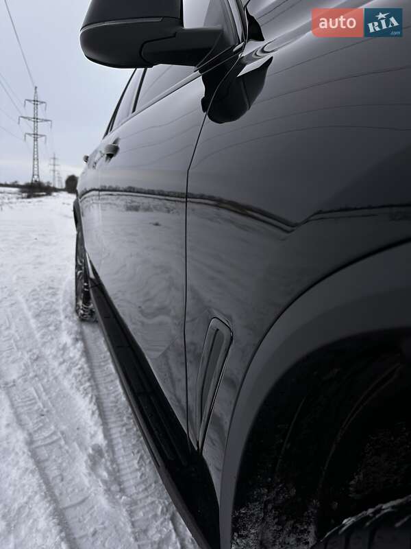 Внедорожник / Кроссовер BMW X5 2021 в Синельниково