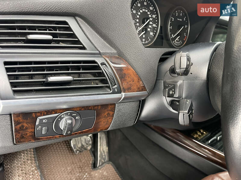 Внедорожник / Кроссовер BMW X5 2013 в Жмеринке