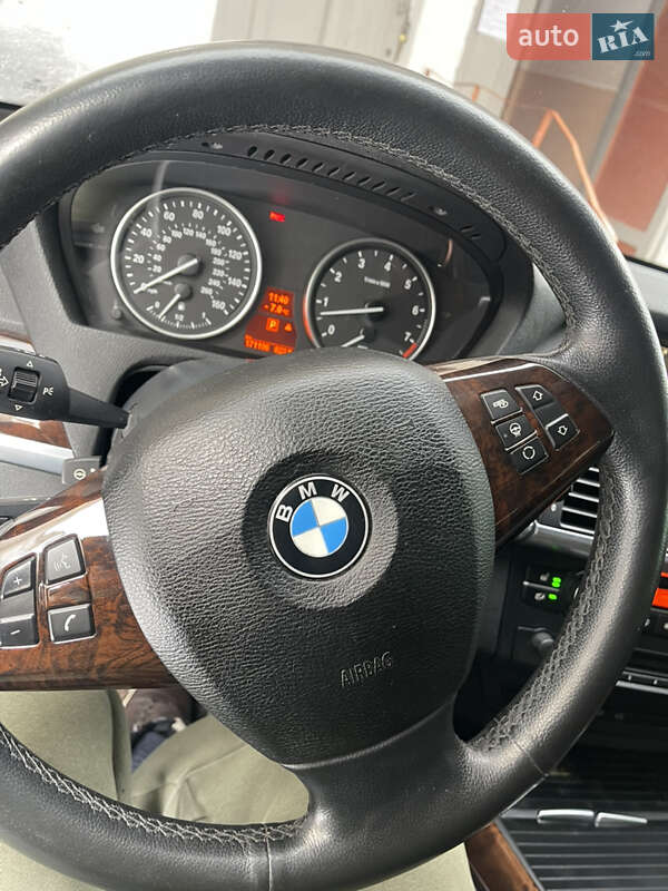 Внедорожник / Кроссовер BMW X5 2013 в Жмеринке