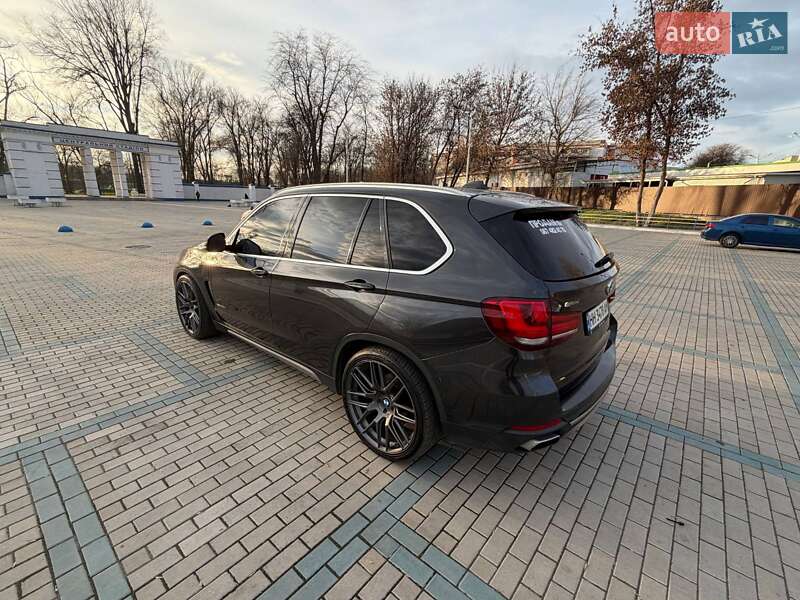 Внедорожник / Кроссовер BMW X5 2016 в Измаиле