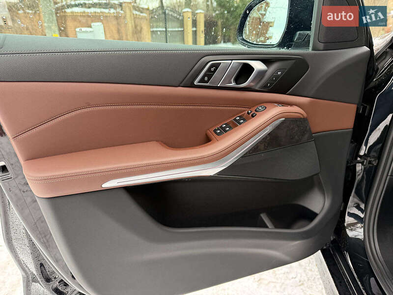 Внедорожник / Кроссовер BMW X5 2023 в Киеве