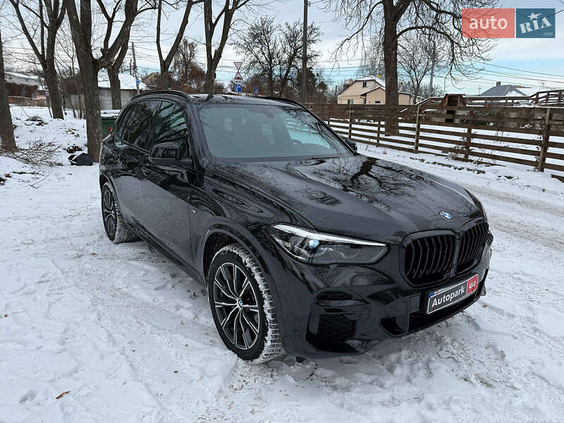 Внедорожник / Кроссовер BMW X5 2023 в Киеве