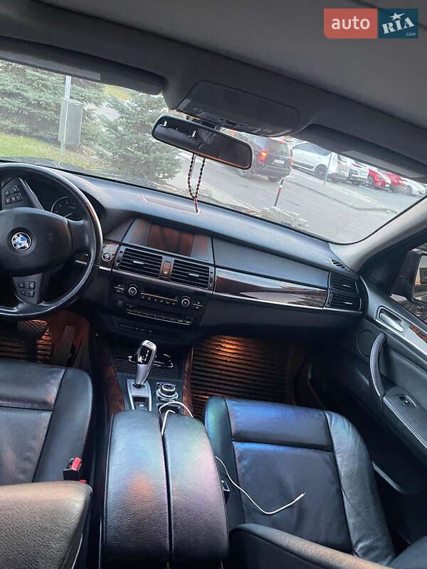 Позашляховик / Кросовер BMW X5 2011 в Львові фото 4 Позашляховик / Кросовер BMW X5 2011 в Львові