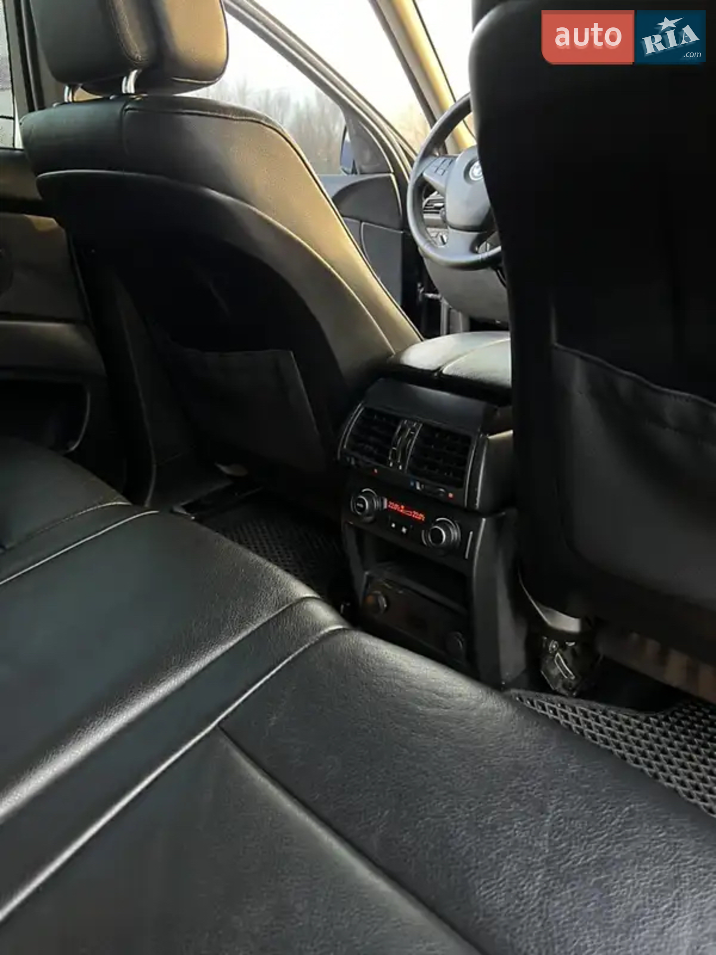 2011 BMW X5 - мініатюра 20