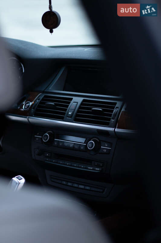 Позашляховик / Кросовер BMW X5 2012 в Києві фото 25 Позашляховик / Кросовер BMW X5 2012 в Києві