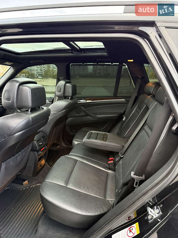 Внедорожник / Кроссовер BMW X5 2008 в Запорожье