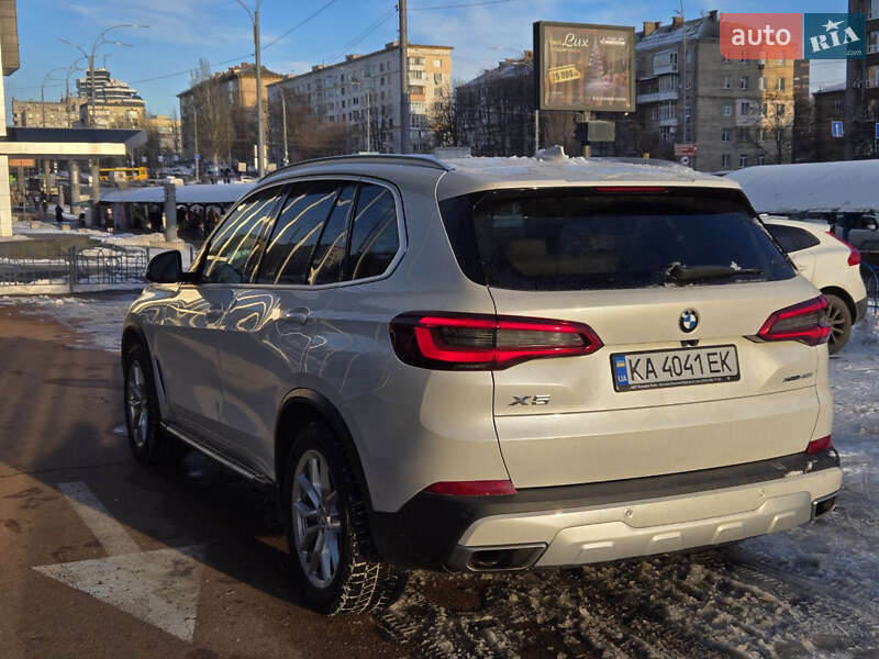 Внедорожник / Кроссовер BMW X5 2019 в Киеве фото 4 Внедорожник / Кроссовер BMW X5 2019 в Киеве